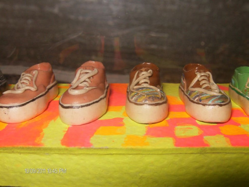 Coleccion Tenis Vans De Plastilina En Miniaturas