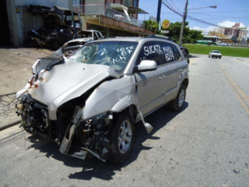 Sucata Hyundai Tucson Gls Gasolina 2.0 Peças Motor Lataria