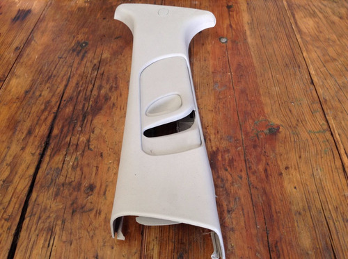 Plastico Cubre Poste Central Sup Izquierdo Chevrolet Corsa