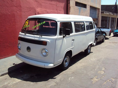 Kombi 2005 - Sucata Para Retirada De Pecas