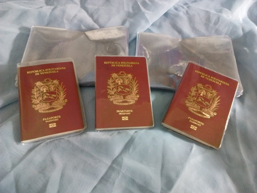 Porta Pasaporte O Funda Plastica  X 3 Unidades