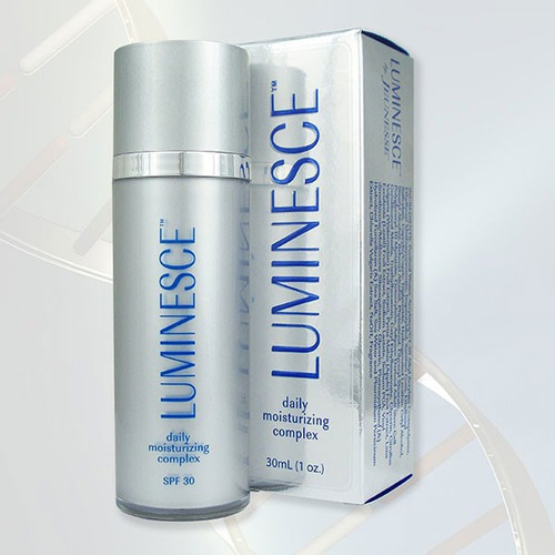 Jeunesse Luminesce Daily Moisturizing Complex