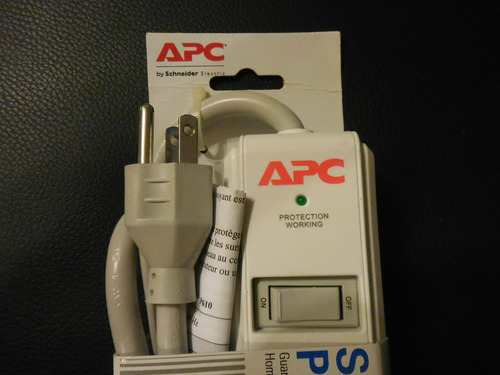 Protector De Voltaje Apc (mod. P62)