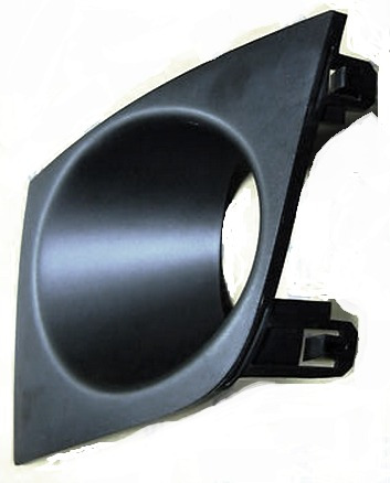 Nissan Tiida 2007 - 2012 Bisel Faro Antiniebla Izq. C/ Orif.