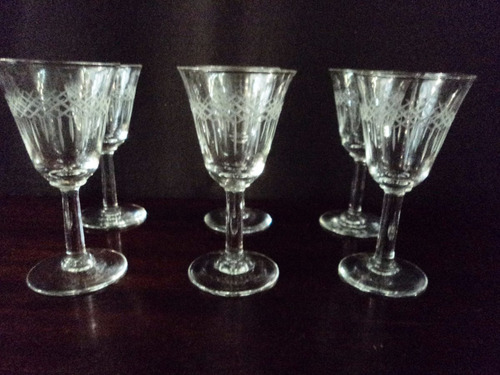 Antiguo Juego 6 Copas De Licor / Jerez  De Cristal  (869)