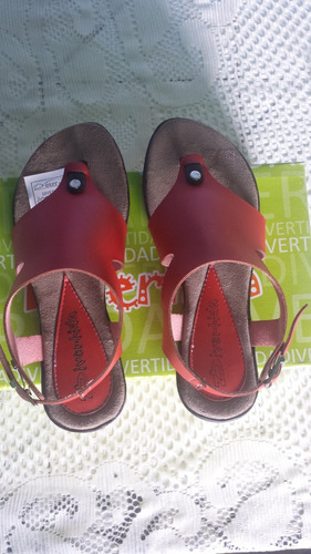Sandalias Divertidas Color Rojo Talla 36 Nuevas A,r 25
