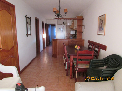 Imagen 3 de 14 de Apartamento Para 4 Personas En Rambla Edificio San Antonio