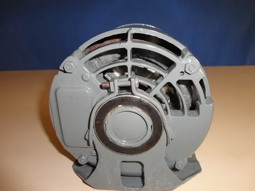 Motor Eléctrico Trifasico 1 Hp, (Usado)