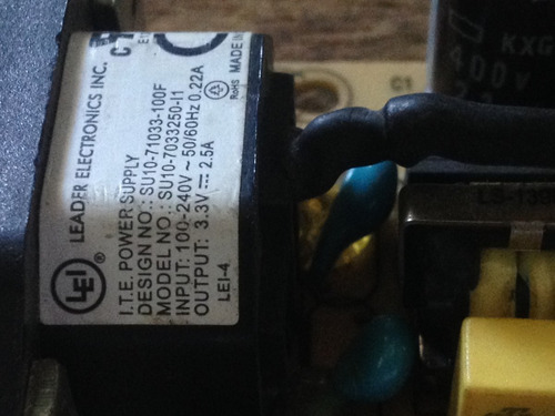 Fuente De Poder De 110ac A 3.3v 2.5amp