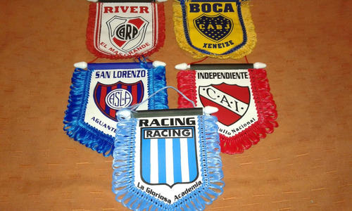 Mini Banderines De Tu Equipo Preferido ( 11 X 11 Cm )