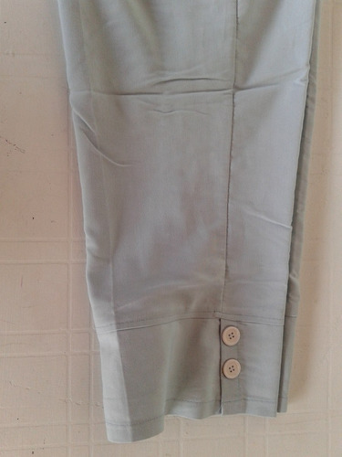 Pantalon Pescador Color Celeste Agua, Talle M