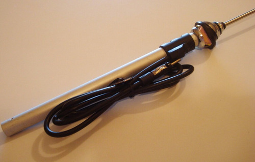 Imagen 4 de 10 de Antena De Auto Para Guardabarro 4 Tramos Con Llave Universal