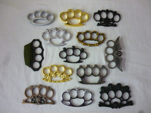 Imagen 5 de 5 de Manoplas Para Defensa Personal Modelos Variados New