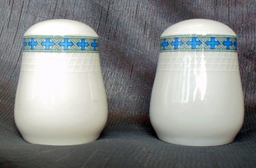 Porcelana Florencia Vintage Par Salero Pimentero D Coleccion
