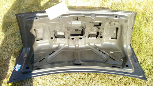 Imagen 2 de 3 de Tapamaleta O Maletera Chevrolet Corsa 4 Puertas