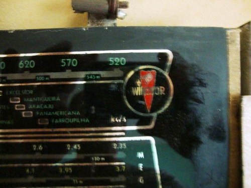Dial Montado Do Rádio Valvulado Windsor