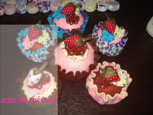 Cupcakes Em Feltro Para Festas Com 10 Unid