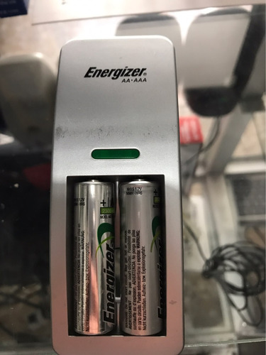 Cargador De Baterías Energizer