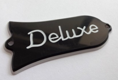 Truss Rod Cover Modelo Gibson Deluxe - Made In Japan