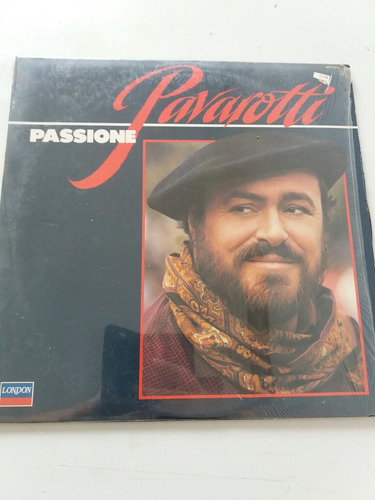 Imagem 1 de 3 de Lp Pavarotti Passione Importado Com Encarte - Impecável