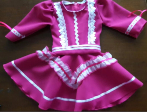 vestido de prenda para bebe