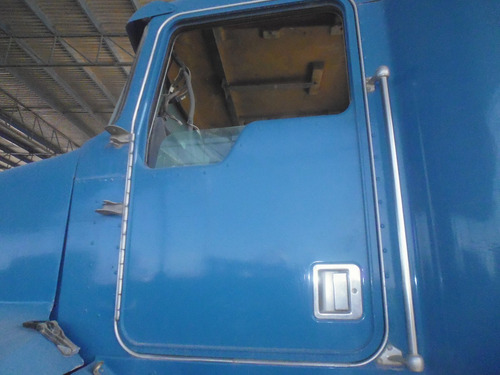Cabina Y Cofre De Tractocamion Kenworth T600 Precio Neto