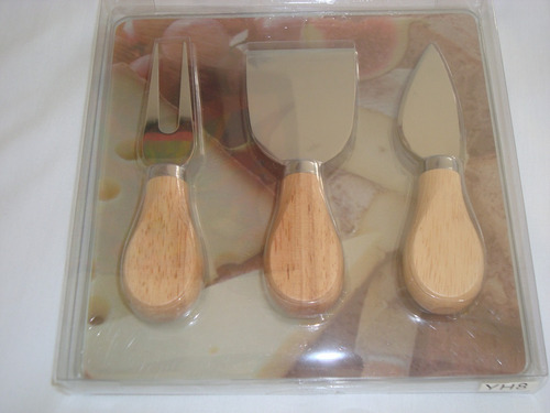 Tabla Para Picar Quesos Y Pasapalos Con Tres Utensilios