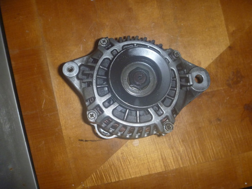 Vendo Alternador De Mitsubishi Montero 4m41, 2004, Diesel