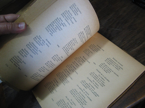 La Poesía Quechua. Jesús Lara. 1947 (Usado)