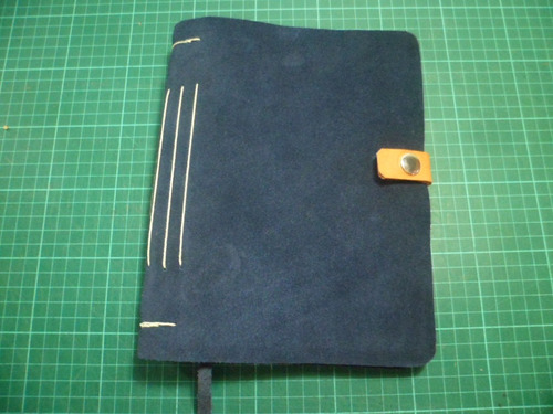 Cuaderno Artesanal Bitácora De Viaje Cuero Gamuzado 23x16