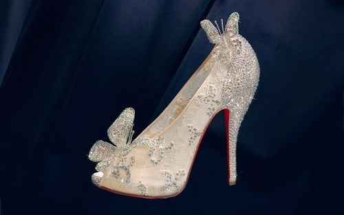 sapato cinderela louboutin