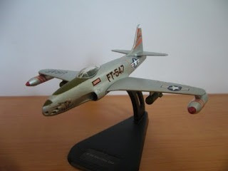 Avion Aviacion P-80 Italieri Diecast (Usado)
