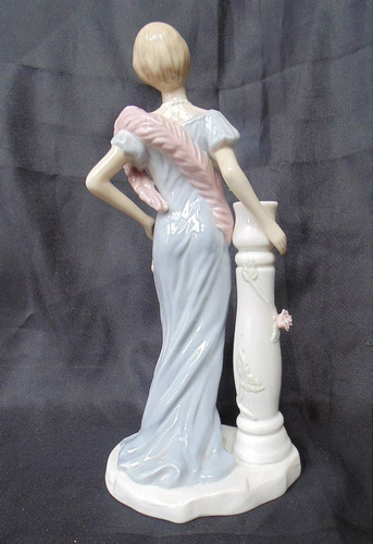 Figura Artistica Porcelana Miguel Requena Valencia Coleccion