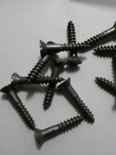 Tornillos Tirafondo 8mm X 1 (2,5cm) De Largo Pqte De 100.