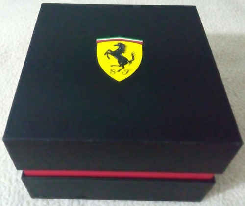 Ferrari Usada Caja Reloj