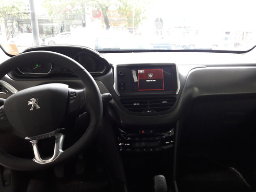 Peugeot 2008 1.6 Feline Tiptronic