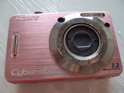Camera Digital Sony Rosa Com Defeito Para Retirar Pecas