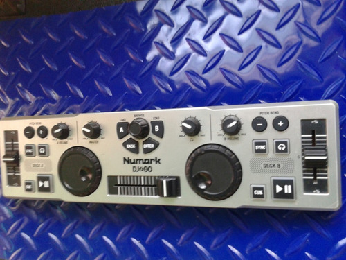 Míni Controlador Marca Dj2 Go Numark Para D.j.