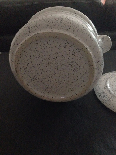 Fuente De Ceramica Con Tapa.