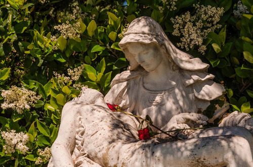 Imagen 8 de 10 de Nueva Parcela En Cementerio Privado Jardin De Paz Pilar