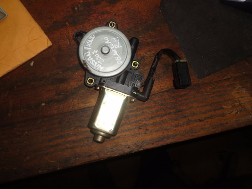 Vendo Motor De Regulador De Ventana Delantero Derecho De