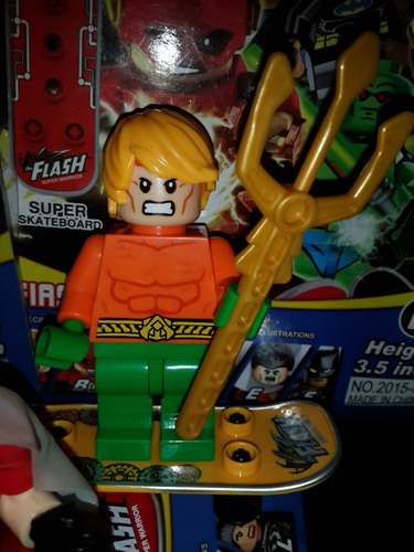 Justice League Lego 9cm