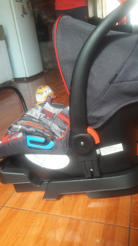 Silla Nido Para Auto Con Base 0 A 12 Kilos Bebesit (Usado)