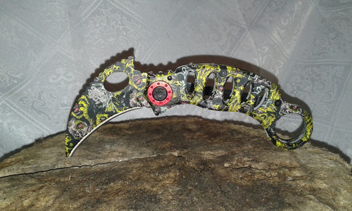 Karambit Plegable Camuflado Tactico S&w