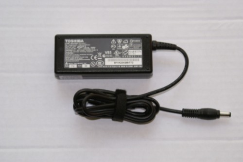 Cargador Laptop Toshiba Original Sadp-65kb Nn