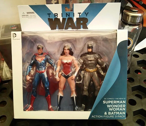 Dc Comics Trinity War 3-pack. Superman Wonder Woman Batman