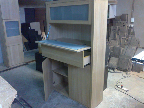 Vajillero 2 Puertas 1 Cajon 2 Puertas Vidriadas Estruc 36mm.