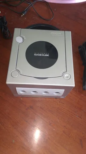 Game Cube Na Caixa Com Manual Americano (Usado)