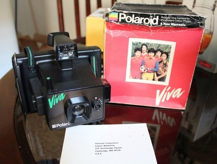 Cámara Instantánea Polaroid Viva  Nueva Vintage En Caja