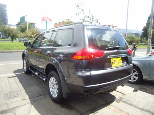 Mitsubishi Nativa